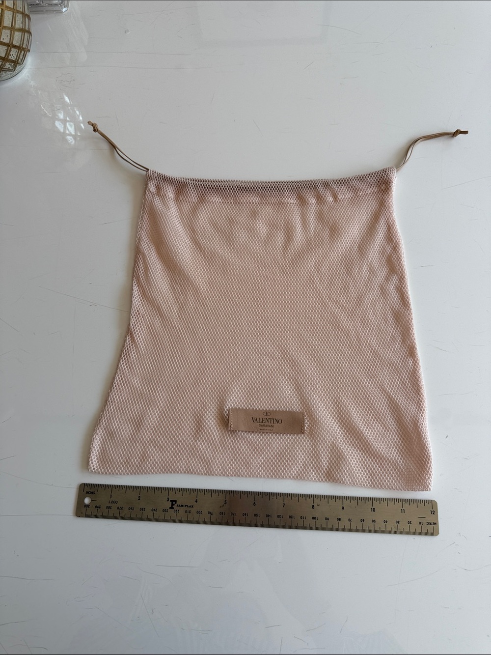 Valentino Dust Bag in Light Blush Pink - Picture 4 of 7
